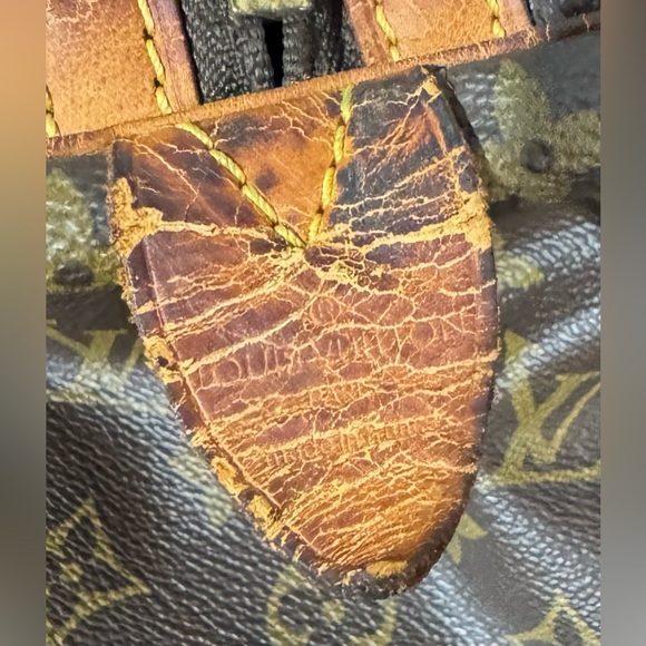 Authentic Louis Vuitton Vintage Monogram Sac Souple 35 Boston Satchel Bag - Picture 11 of 16